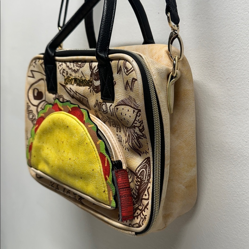 Betsey Johnson Lets Taco Bout It Lunch Satchel Crossbody Purse Cooler Lunch Bag - Picture 5 of 11